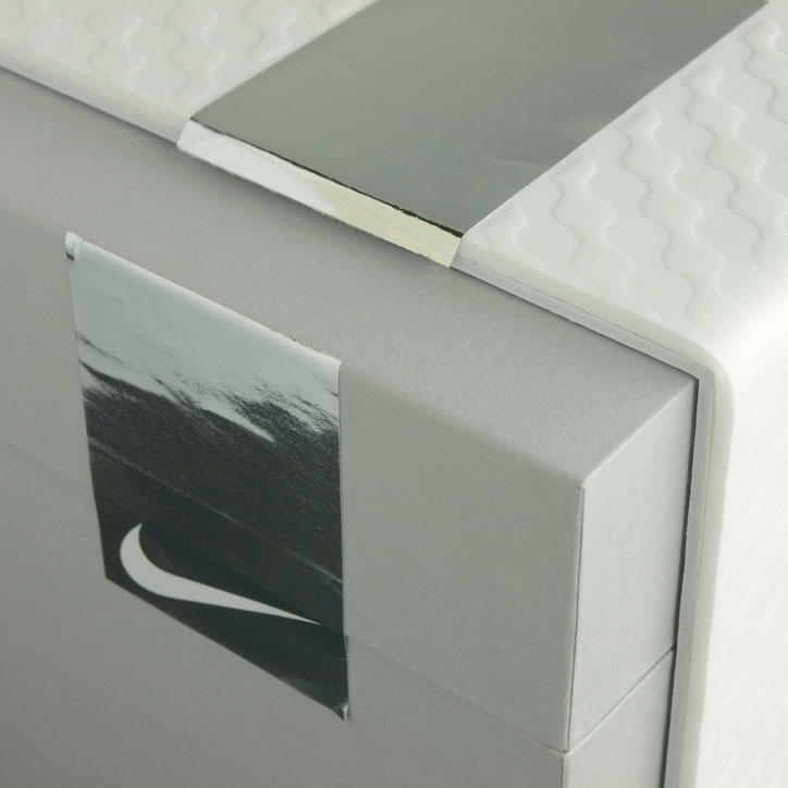 Custom made presentation box, slip case, custom made bespoke magnet folder gift box, ring binder, menu cover, polypropylene ring binder, metal edge box, folder