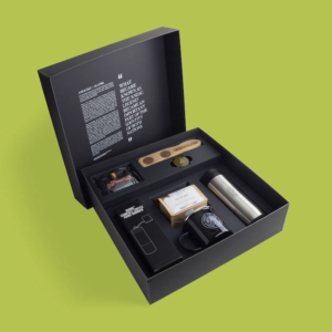 Bespoke luxury branded promotional presentation boxes, magnetic boxes, document covers & metal edge boxes. Designed and built by Trusty Boxes, Sydney, Australia.