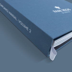 Bespoke luxury branded promotional presentation gift boxes, magnetic closure boxes, luxury gift boxes, document covers & metal edge boxes. Designed and built by Trusty Boxes, Sydney, Australia.