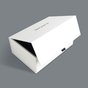 Bespoke luxury branded promotional presentation gift boxes, magnetic closure boxes, luxury gift boxes, document covers & metal edge boxes. Designed and built by Trusty Boxes, Sydney, Australia.