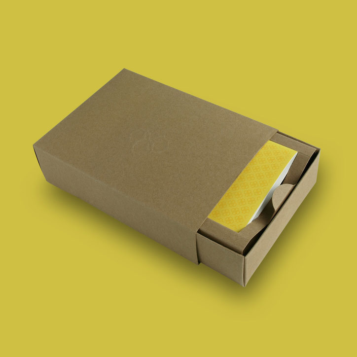 Custom made luxury branded product packaging, product folders, magnetic closure boxes, luxury gift boxes, real estate settlement boxes. Designed and built by Trusty Boxes, Sydney, Australia.