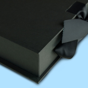 Custom made luxury branded product packaging, product folders, magnetic closure boxes, luxury gift boxes, real estate settlement boxes. Designed and built by Trusty Boxes, Sydney, Australia.