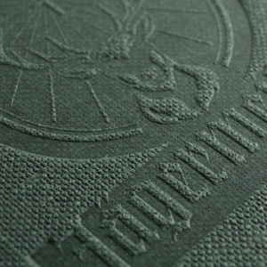 Influencer box, magnetic closure box, rigid box with magnetic closing lid, recycled cardboard packaging, black packaging boxes, box design, Sydney, Australia,