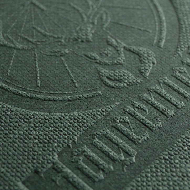 Influencer box, magnetic closure box, rigid box with magnetic closing lid, recycled cardboard packaging, black packaging boxes, box design, Sydney, Australia,