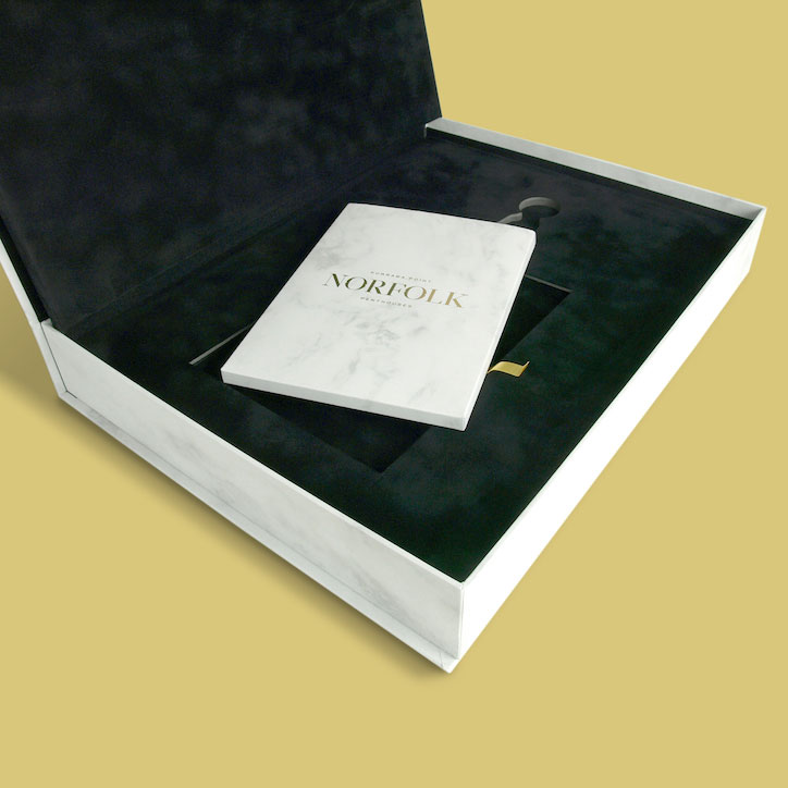 Kurraba Point Property Settlement Presentation Custom premium magnetic gift boxes designed and built by Trusty! Luxury personalised packaging at your finger tips with an unlimited selection of options. Do yourself a favour and email us for help at hello@trustyboxes.com.au
