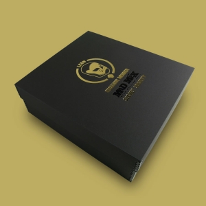 Custom made luxury branded product packaging, product folders, magnetic closure boxes, luxury gift boxes, real estate settlement boxes. Designed and built by Trusty Boxes, Sydney, Australia.