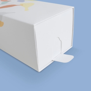 Custom made luxury branded product packaging, magnetic closure boxes, luxury gift boxes, real estate settlement boxes. Designed and built by Trusty Boxes, Sydney, Australia.
